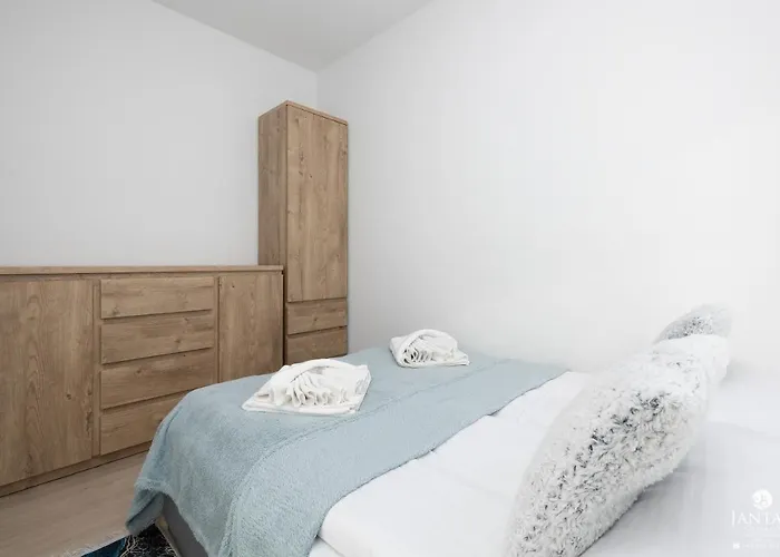 Jantar - Baltycka 6 Kołobrzeg